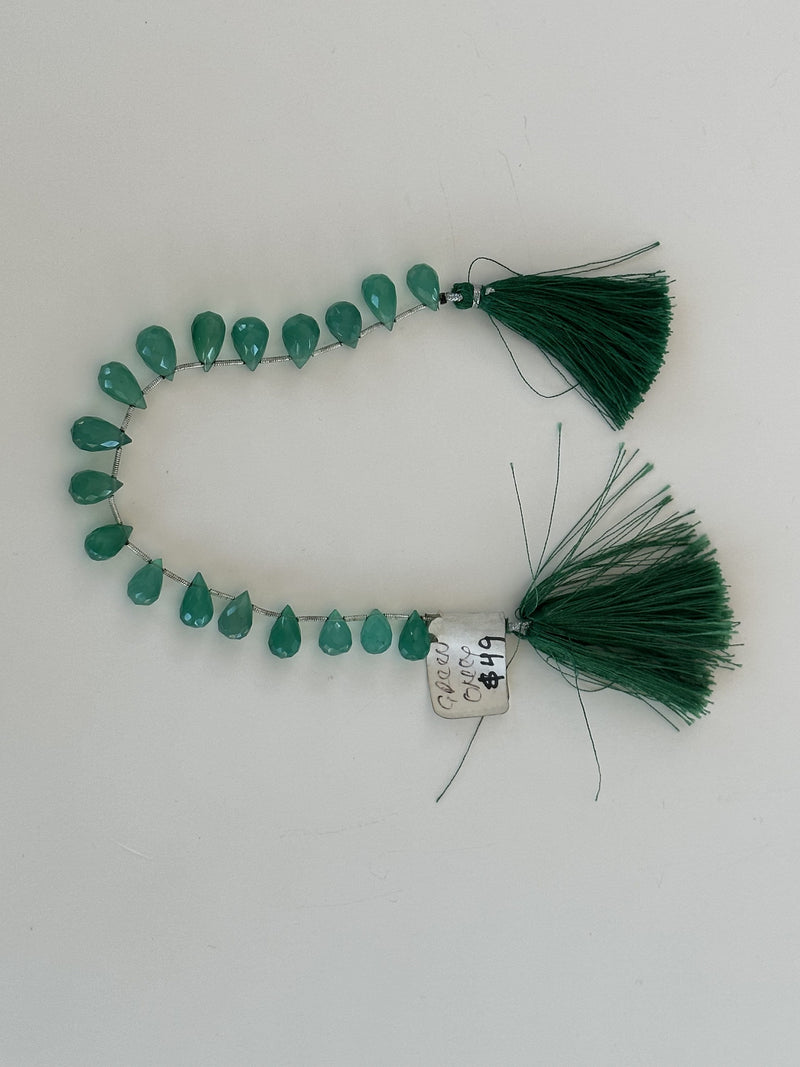 Green Onyx Teardrop Strand